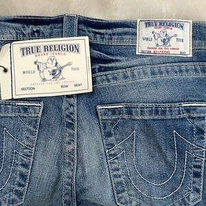 NWT True Religion Mid Rise Boyfriend 25 distressed blue jean designer denim $224